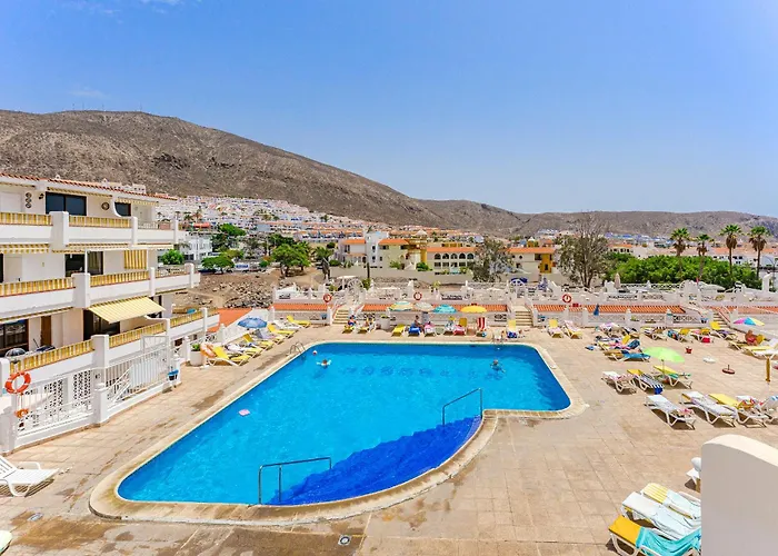 Cristianos Apartment *